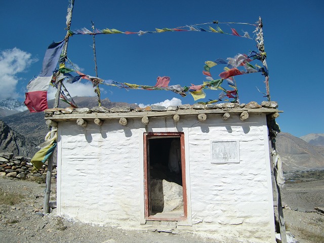 パドマサンバヴァが瞑想した石